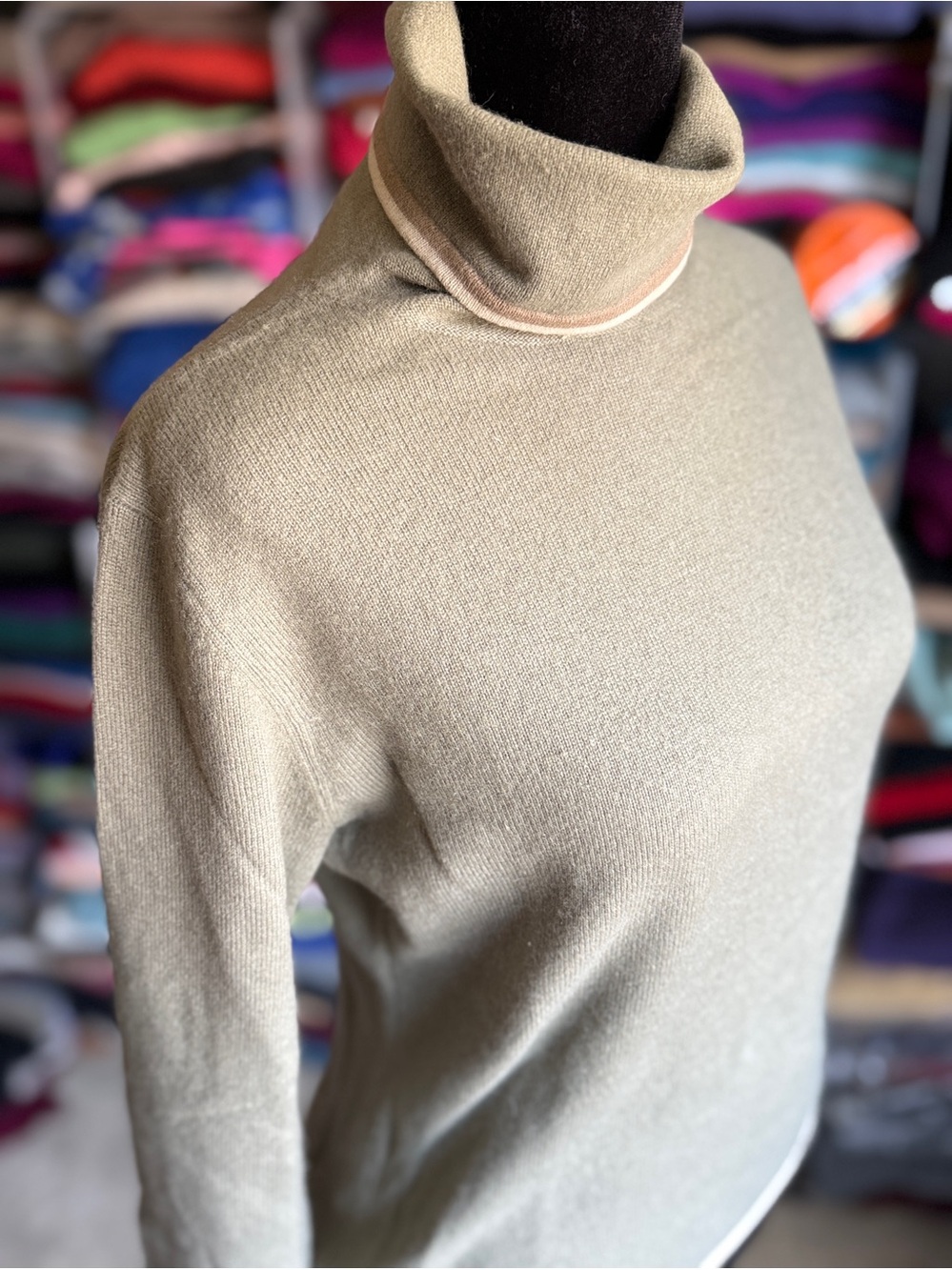 Classic Turtleneck Cashmere Sweater in Light Sage